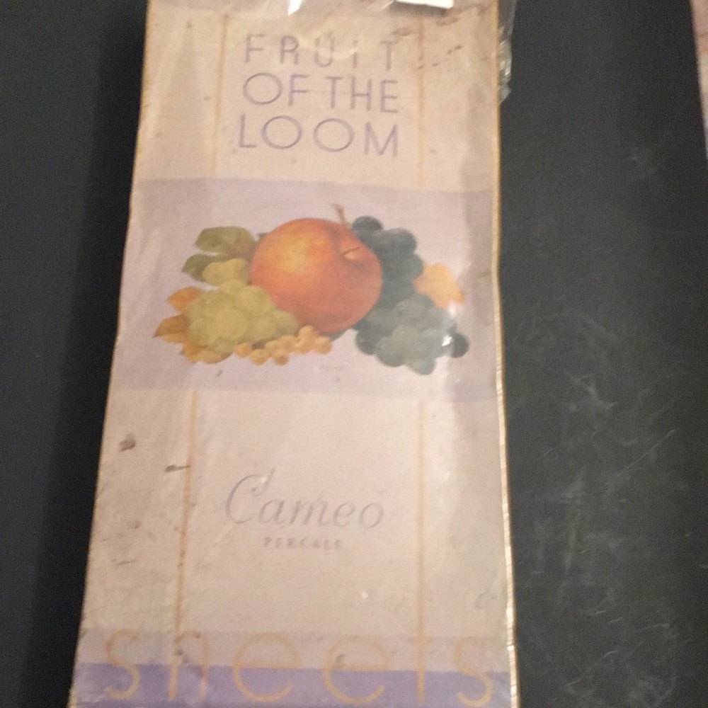 VINTAGE FRUIT OF THE LOAM PERCALE SHEETS TWIN SIZE SET SEALED
